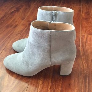 Grey suede booties SZ 6 Banana Republic Brand